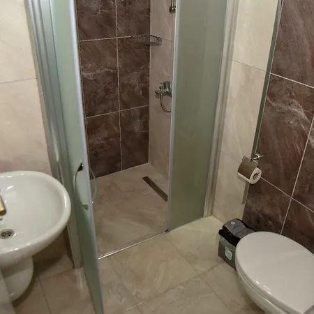 Aparthotel Irbec & *